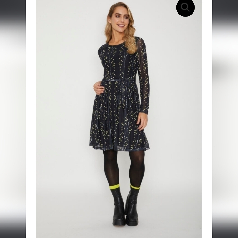 Lylu Tacoma Leaf Print Mini Dress